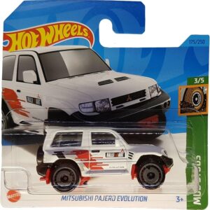 Mitsubishi Pajero Evolution (fehér)