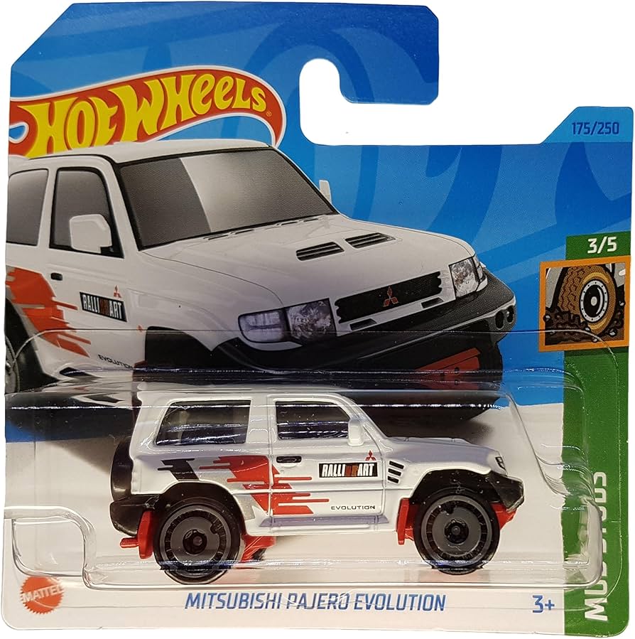 Mitsubishi Pajero Evolution (fehér)